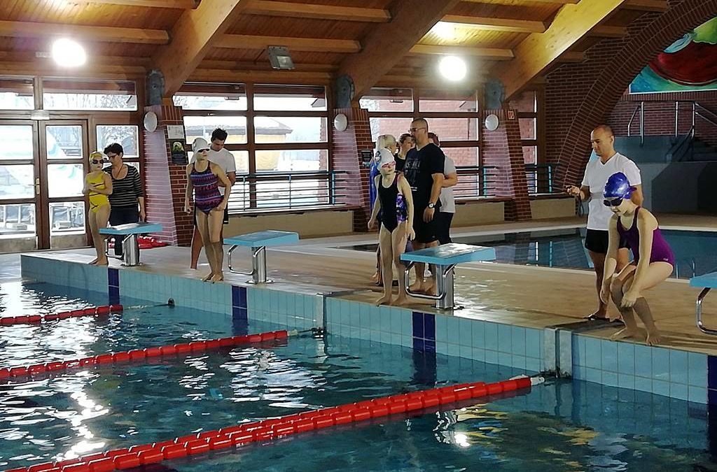 Körzeti Diákolimpia Döntő úszás Marcali